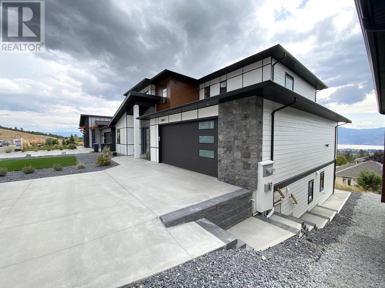 Property at 2807 Copper Ridge Drive image 2