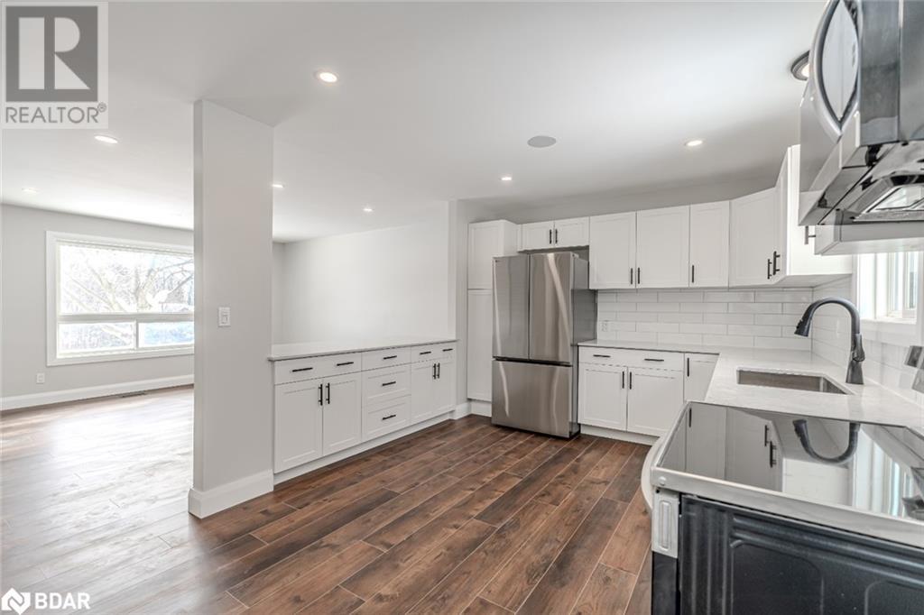 24 Shannon Street, Orillia, Ontario  L3V 7K4 - Photo 7 - 40710064