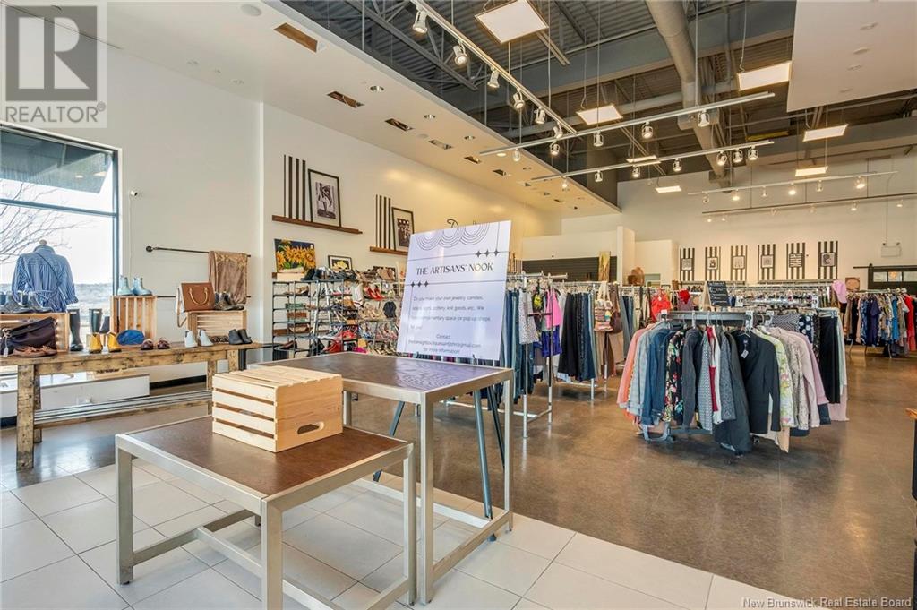 Property at 11 Fashion Drive image 5