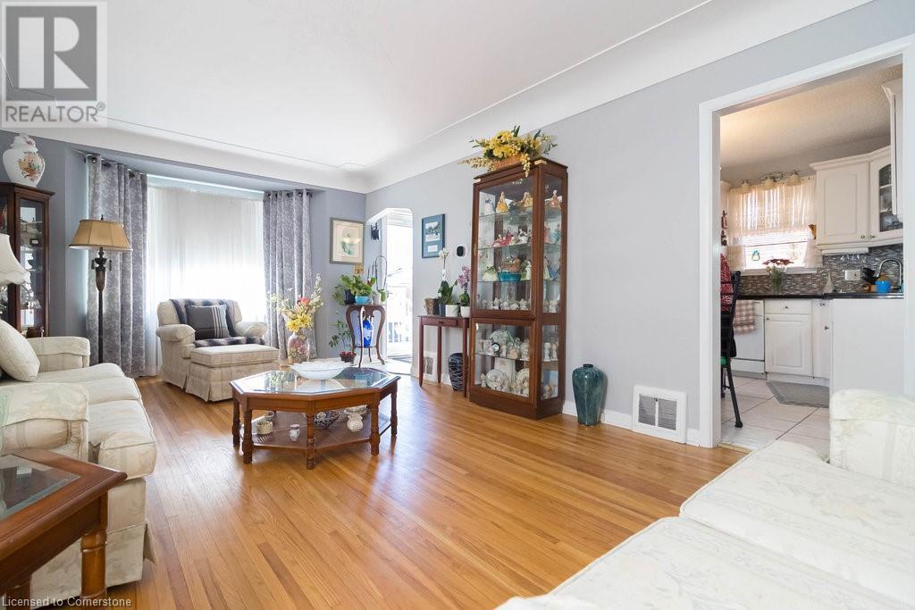 Property at 773 QUEENSDALE Avenue image 4