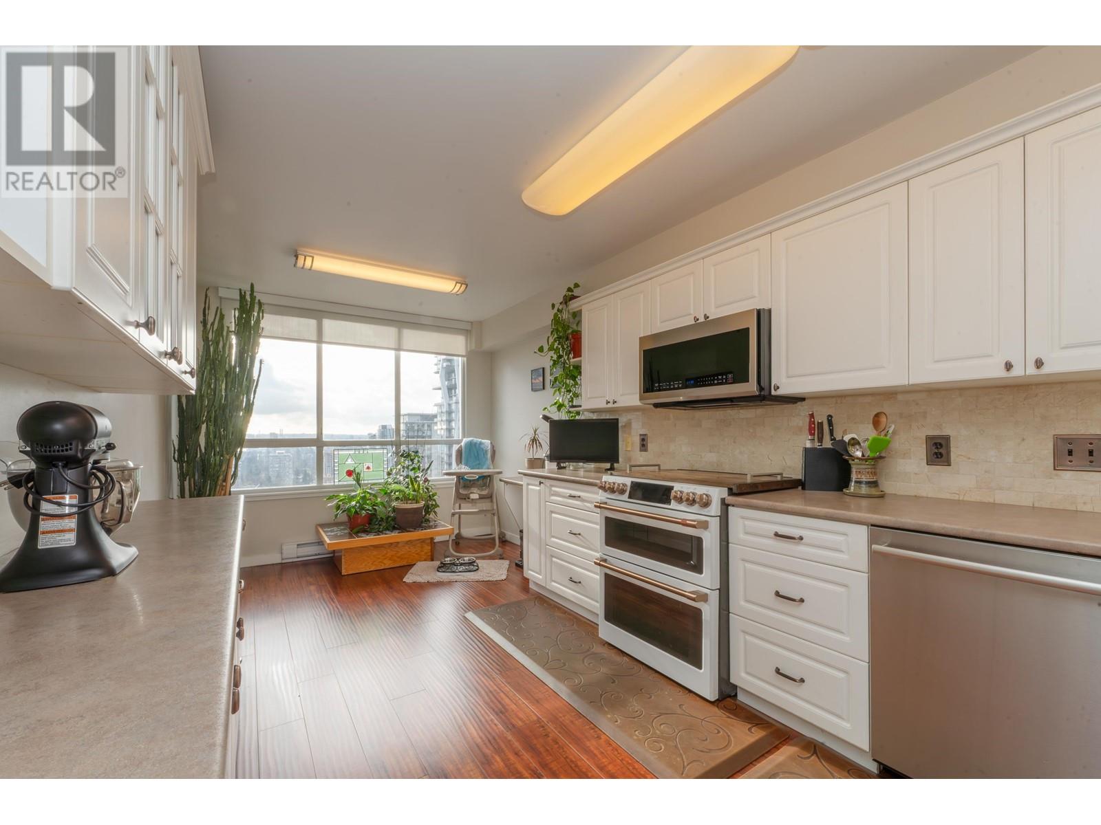 1901 551 Austin Avenue, Coquitlam, British Columbia  V3K 6R7 - Photo 14 - R2949879
