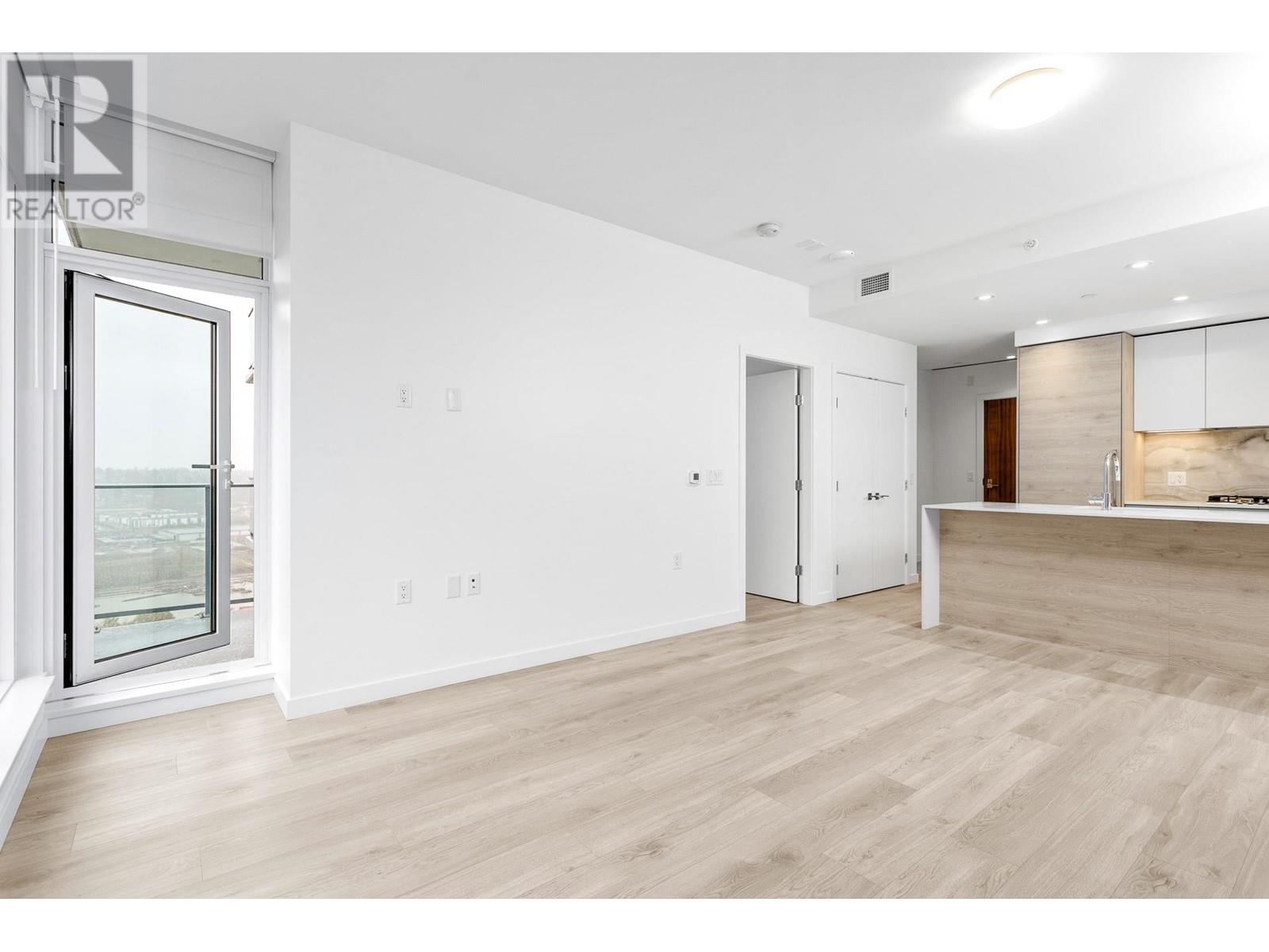 2805 680 Quayside Drive, New Westminster, British Columbia  V3M 0P2 - Photo 14 - R2967696