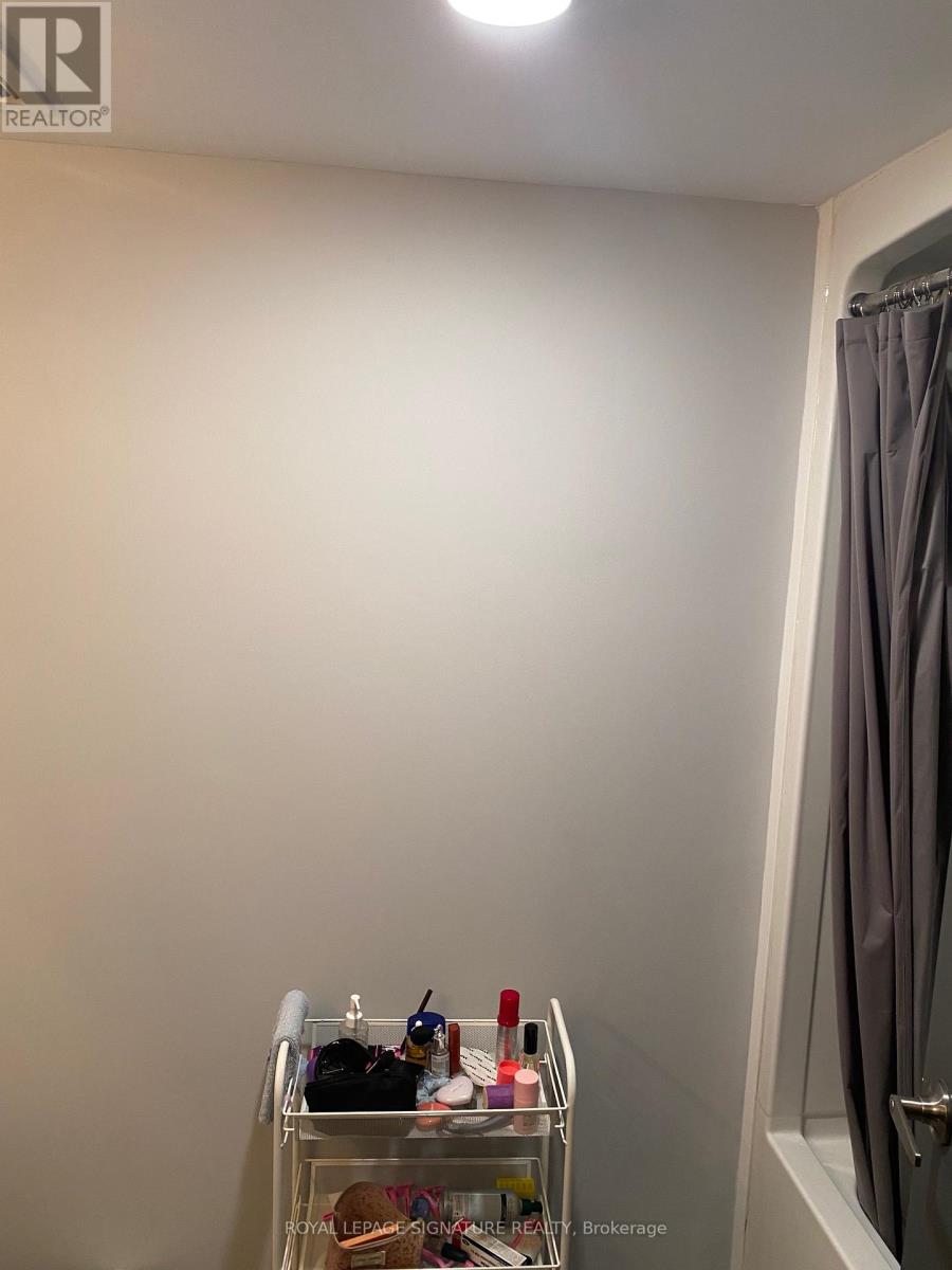 H508 - 275 Larch Street, Waterloo, Ontario  N2L 3R2 - Photo 9 - X12040231
