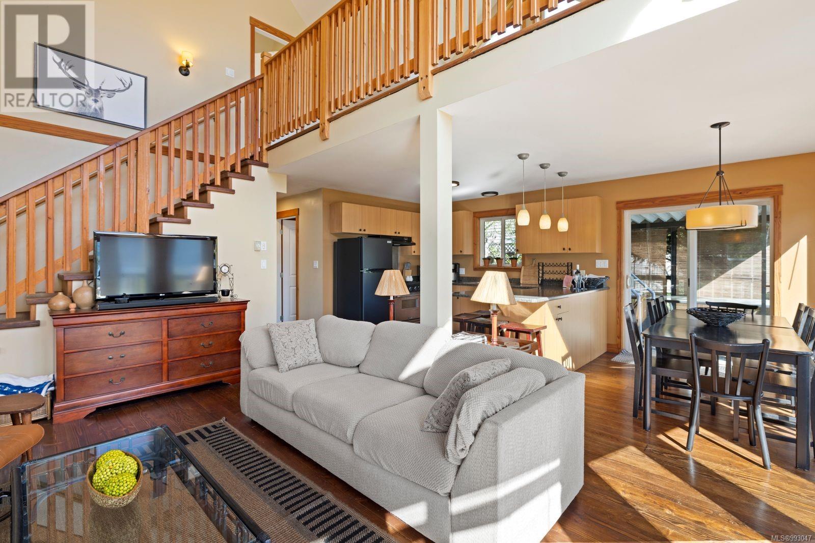 11464 Youbou Rd, Youbou, British Columbia  V0R 3E1 - Photo 9 - 993047