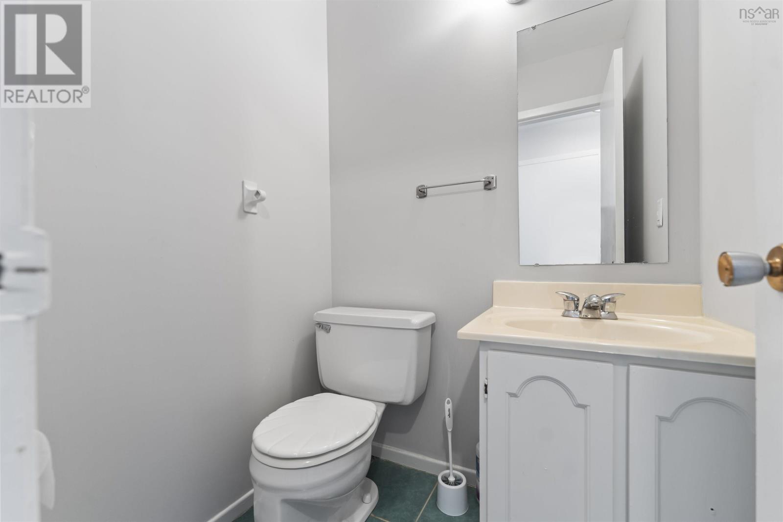 32 Delwood Pl, Colby Village, Nova Scotia  B2V 1S5 - Photo 17 - 202504181