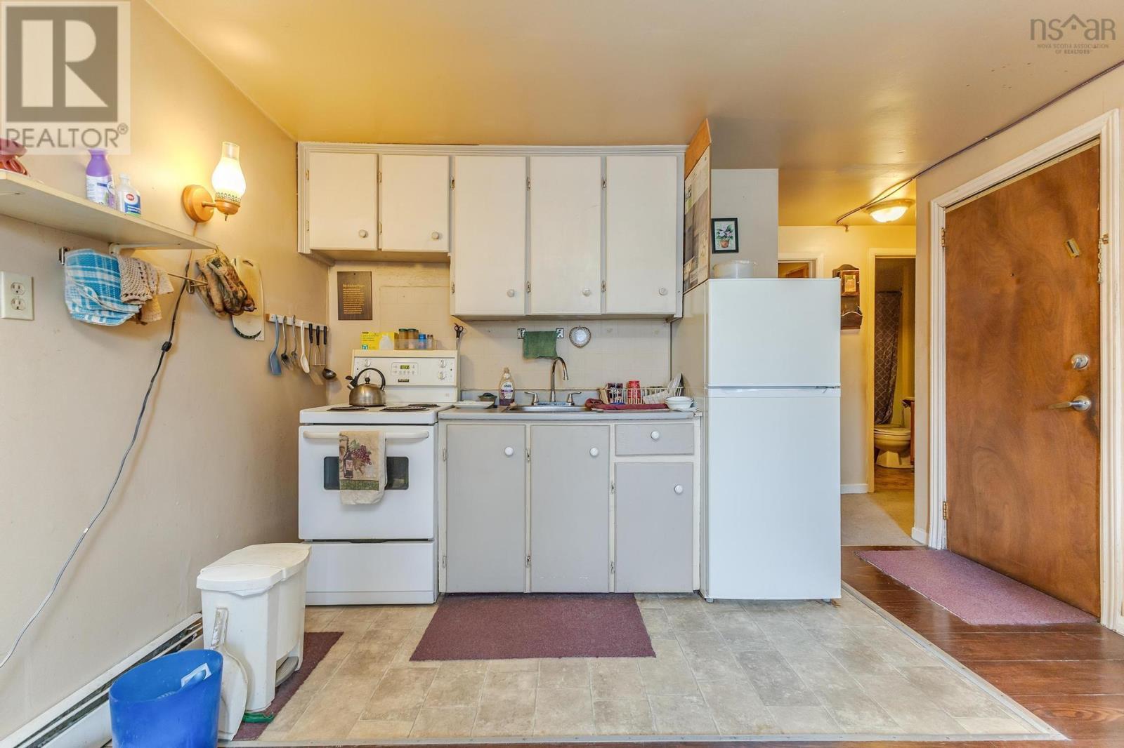 39 Elm Street, Truro, Nova Scotia  B2N 3H5 - Photo 8 - 202501778