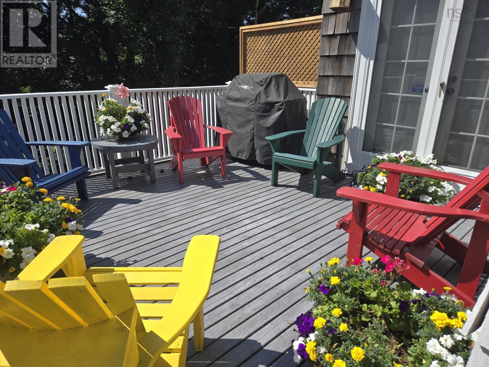 6858 Churchill Drive, Halifax, Nova Scotia  B3L 1E7 - Photo 9 - 202505762