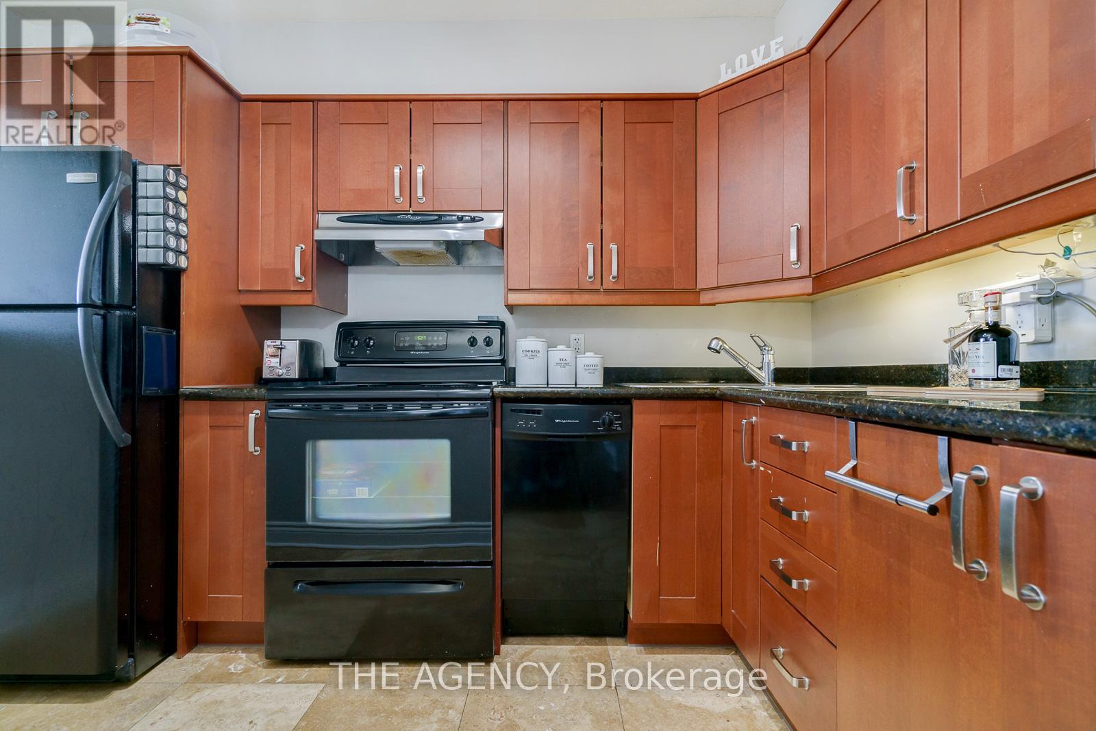 1504 - 5949 Yonge Street, Toronto, Ontario  M2M 3V8 - Photo 11 - C12040311