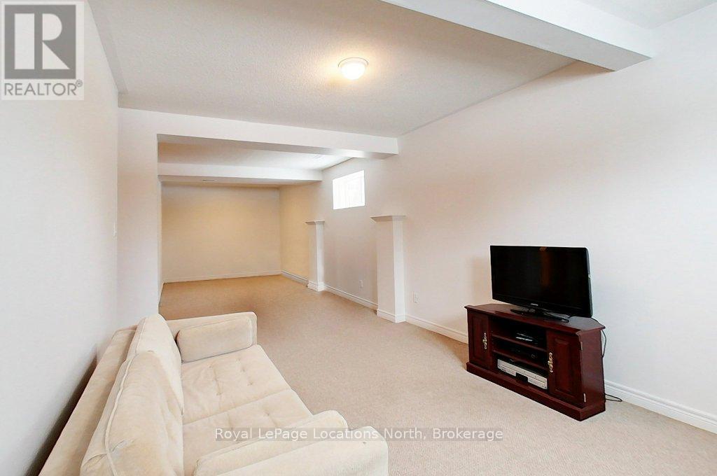 321 Balsam Street, Collingwood, Ontario  L9Y 5B9 - Photo 21 - S10439633