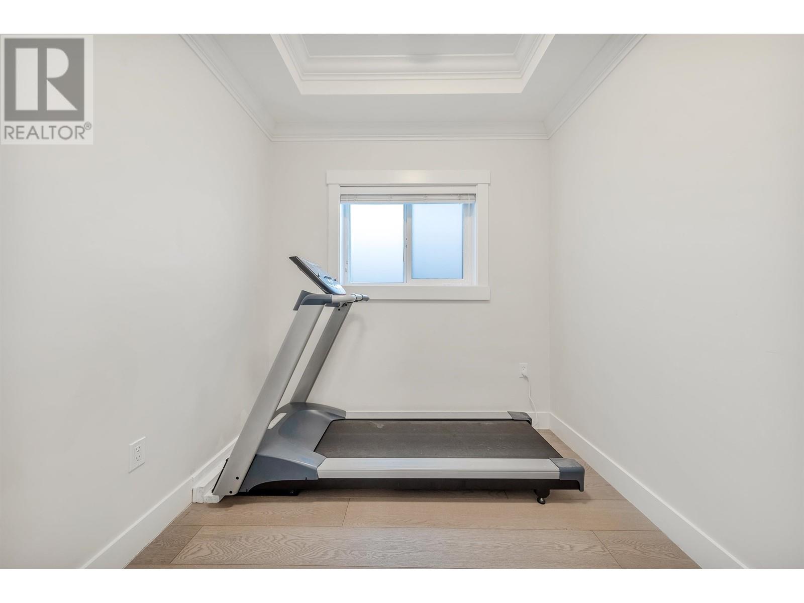 5887 Battison Street, Vancouver, British Columbia  V5R 4M7 - Photo 13 - R2981086