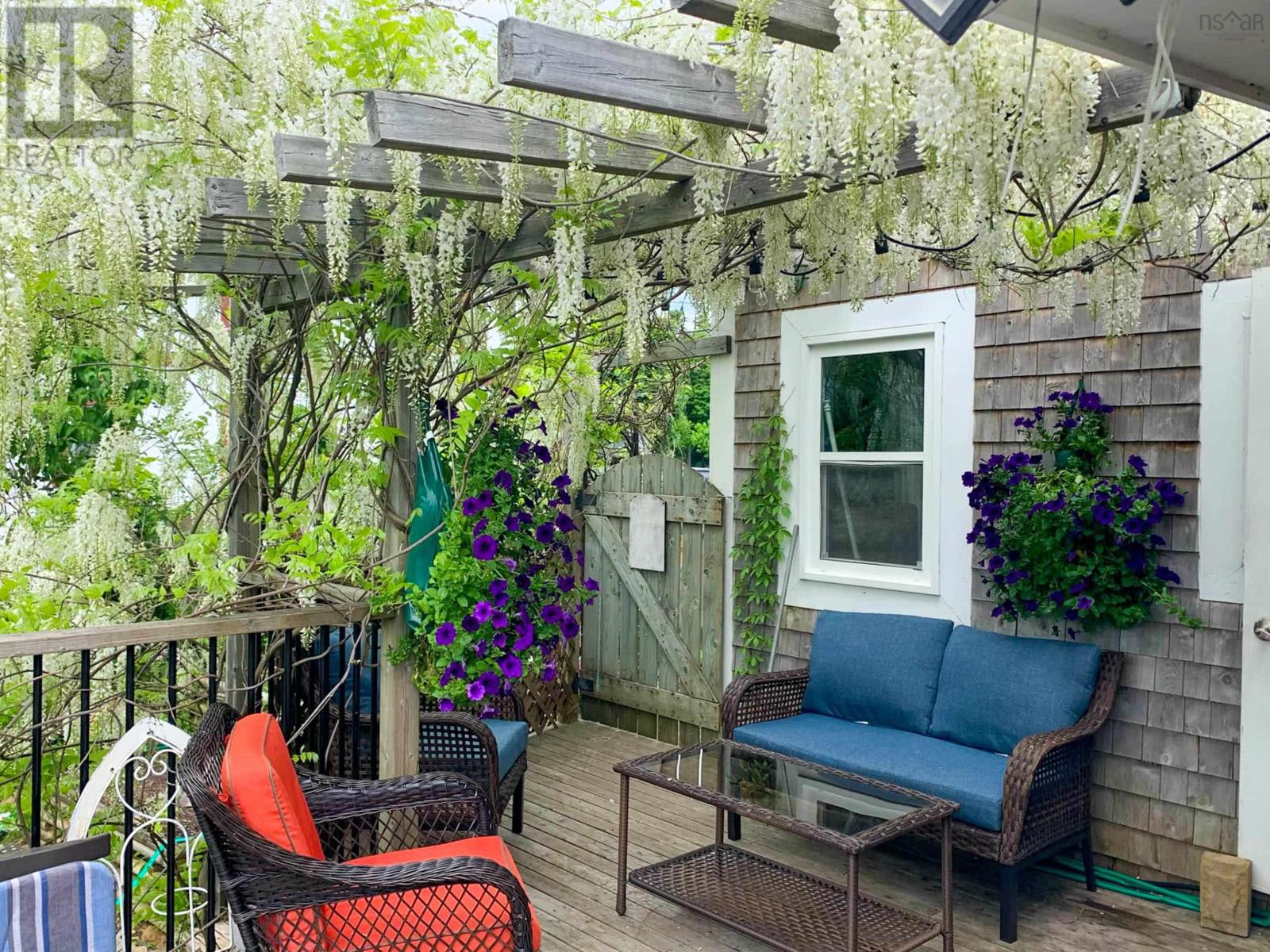 553 Lahave Street, Bridgewater, Nova Scotia  B4V 2V1 - Photo 12 - 202500865