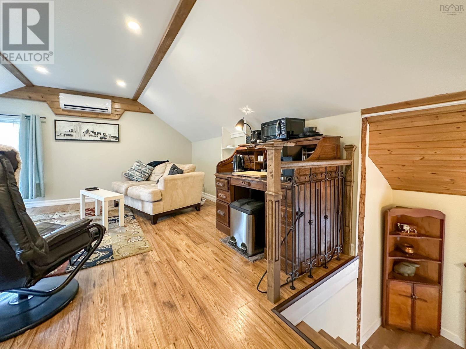 553 Lahave Street, Bridgewater, Nova Scotia  B4V 2V1 - Photo 28 - 202500865