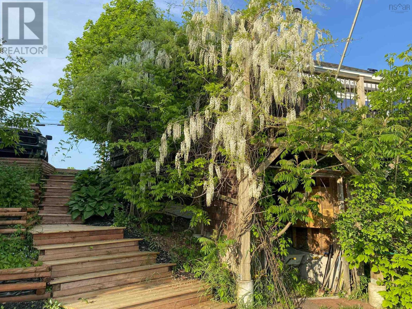 553 Lahave Street, Bridgewater, Nova Scotia  B4V 2V1 - Photo 48 - 202500865