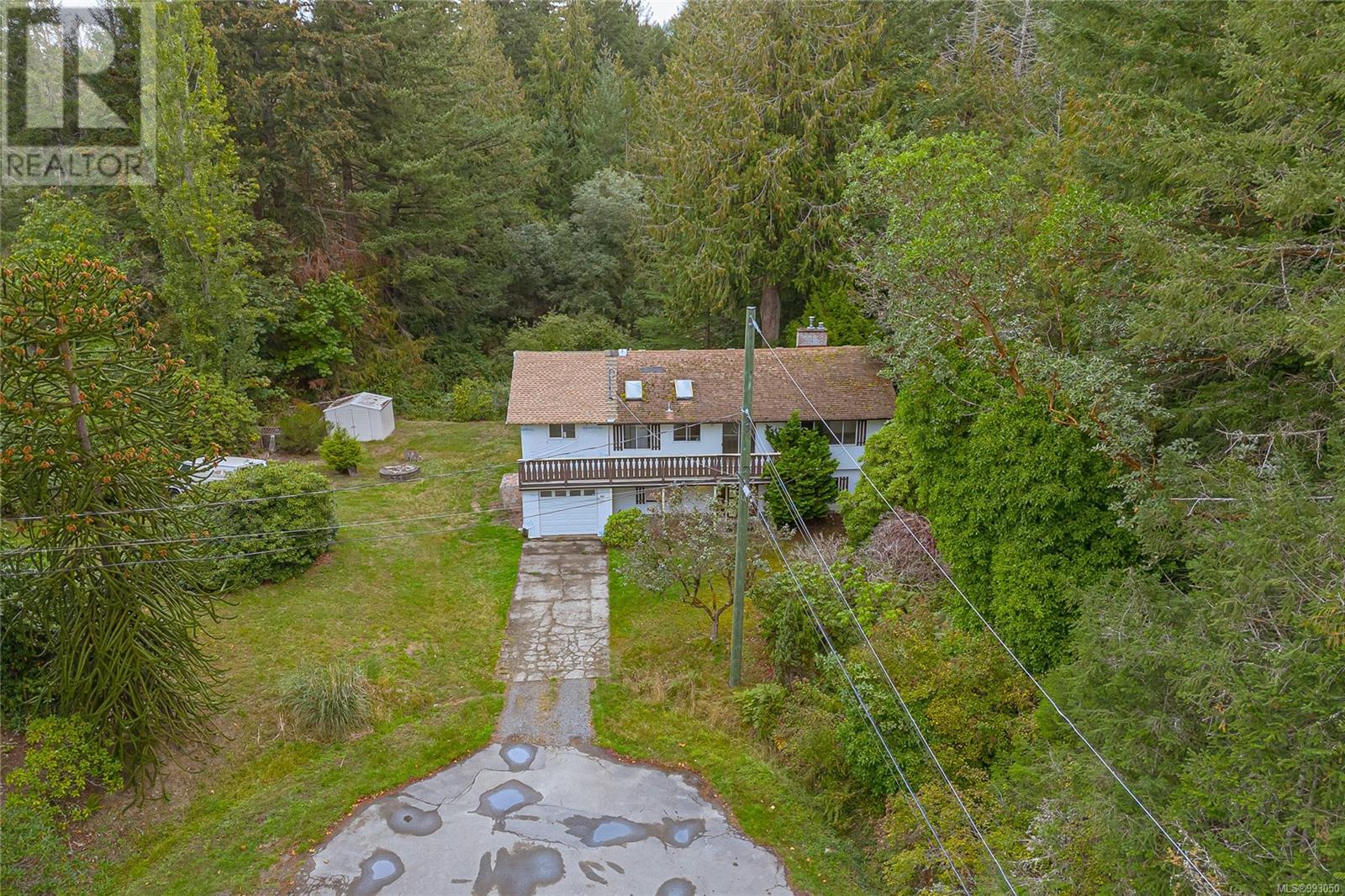 Property at 818 Stanehill Pl image 4