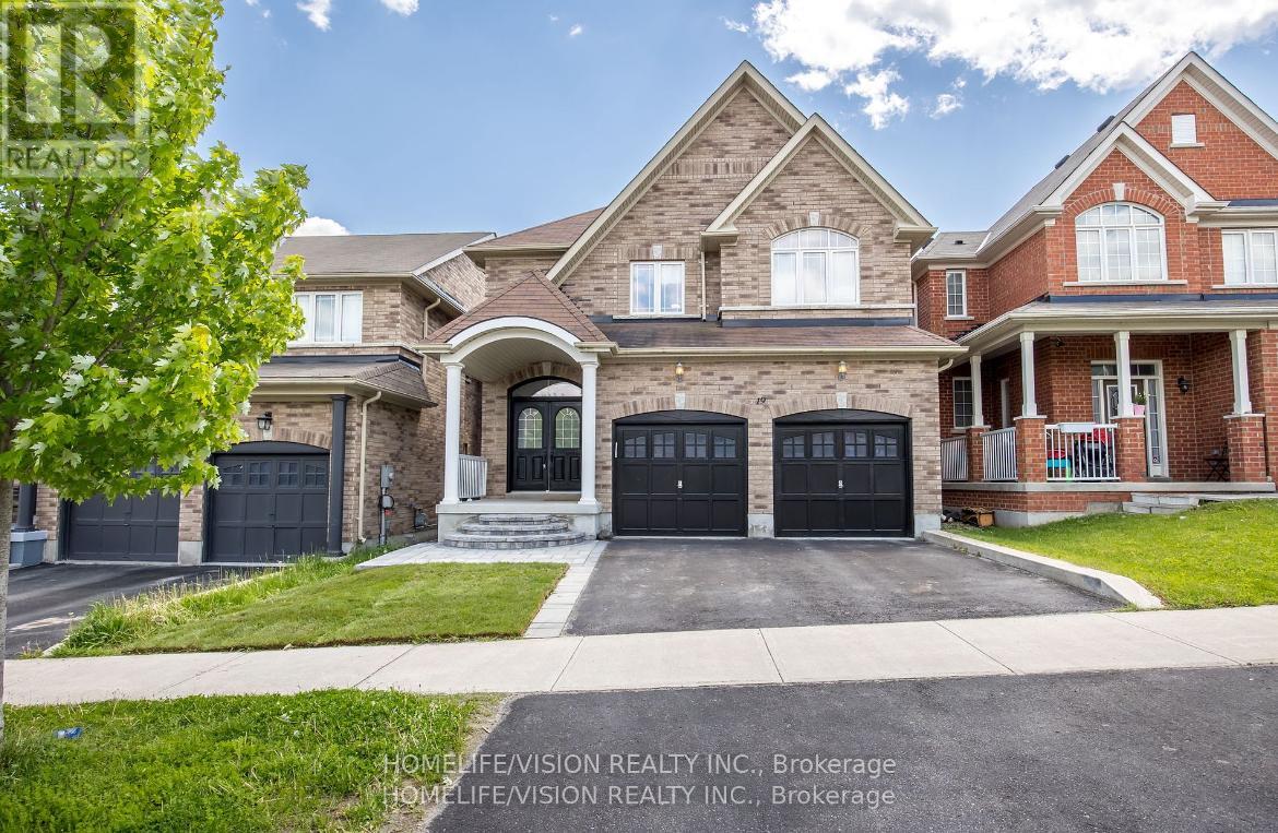 Property at 19 GREY WING AVENUE image 4