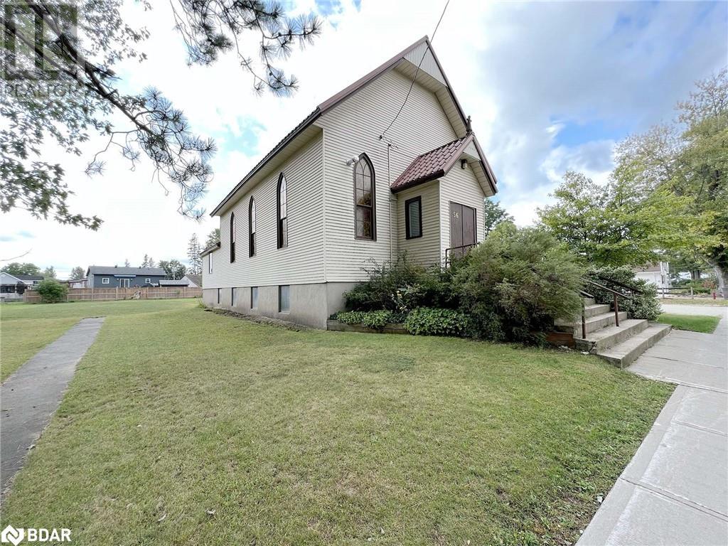 56 Jonas Street, Angus, Ontario  L0M 1B0 - Photo 2 - 40696015