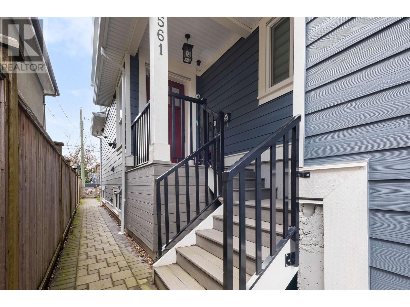 6561 Inverness Street, Vancouver, British Columbia  V5X 4G1 - Photo 2 - R2981717