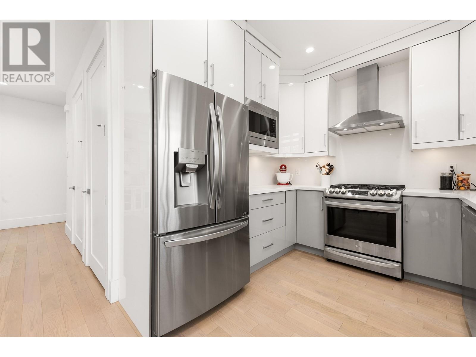 6561 Inverness Street, Vancouver, British Columbia  V5X 4G1 - Photo 9 - R2981717