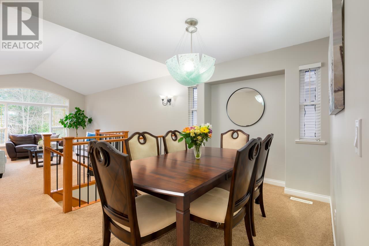 24088 109 Avenue, Maple Ridge, British Columbia  V2W 1Z4 - Photo 7 - R2981704