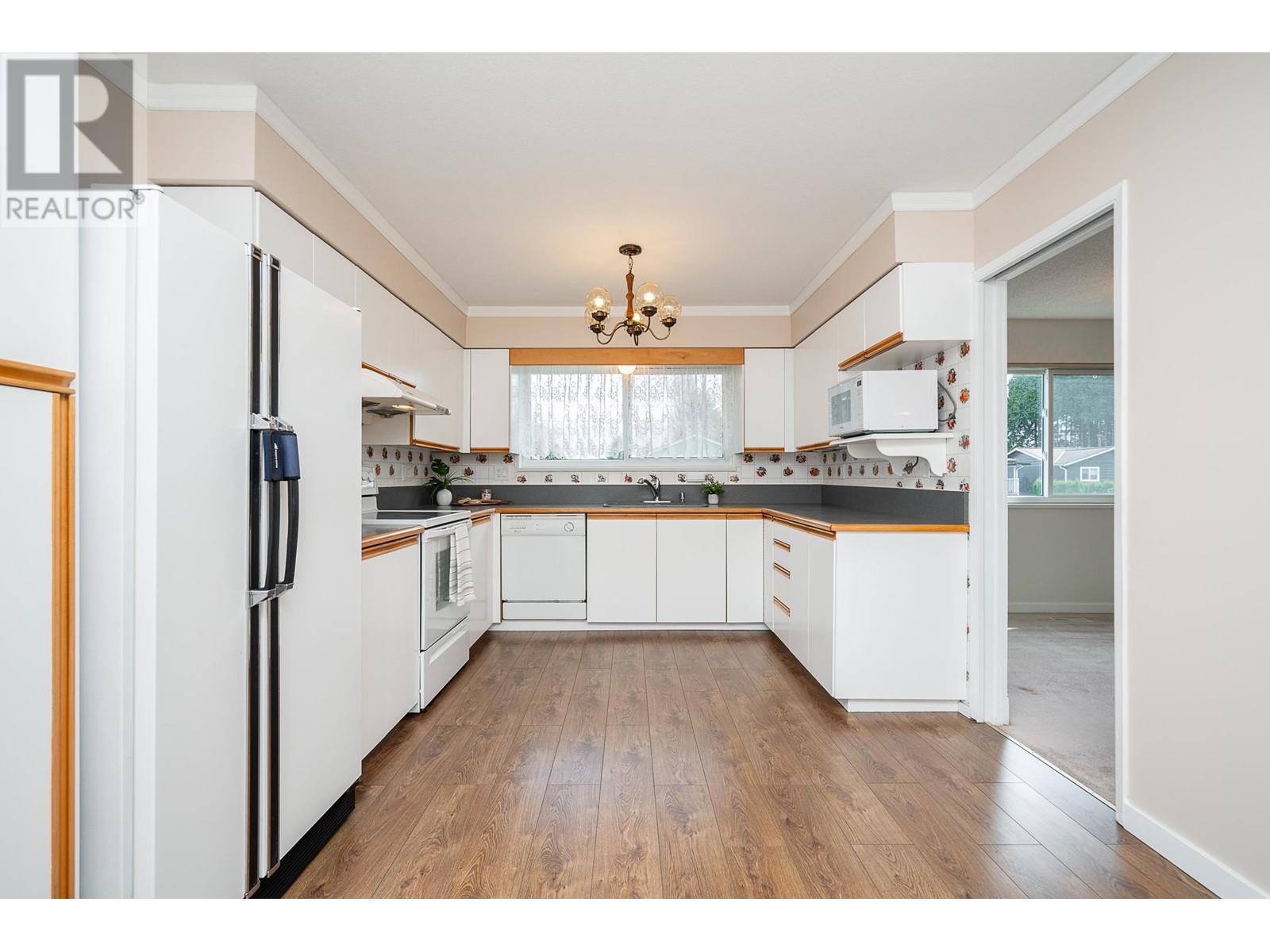 1929 Homfeld Place, Port Coquitlam, British Columbia  V3C 4L8 - Photo 12 - R2981218