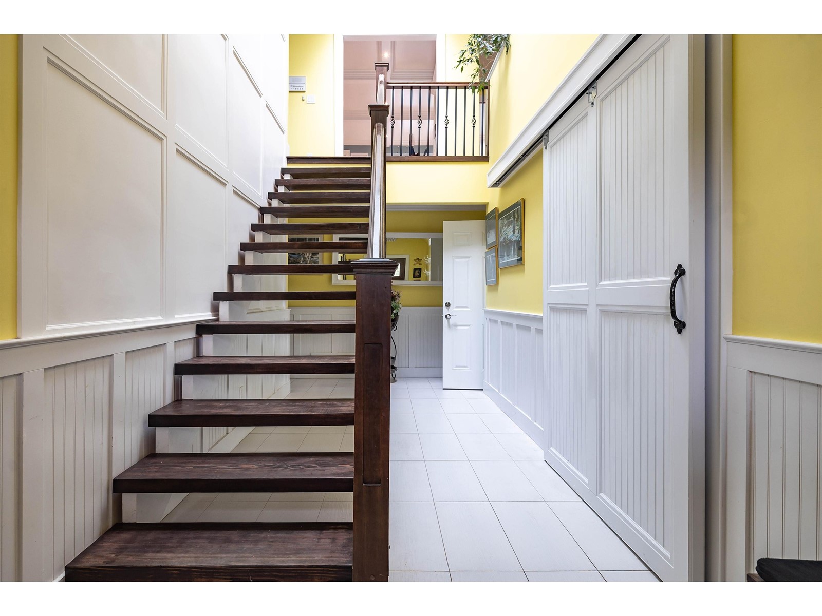 Property at 26978 27B AVENUE image 3