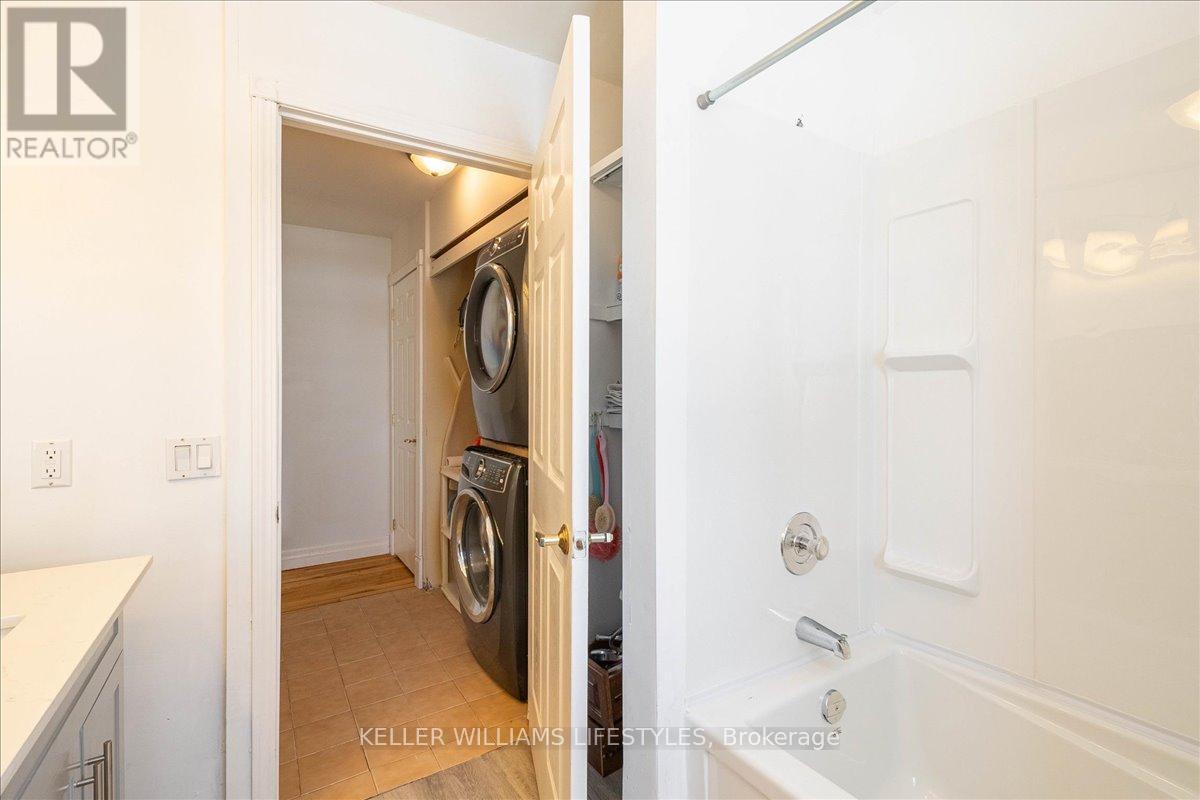 2752 Longwoods Road, Southwest Middlesex, Ontario  N0L 1M0 - Photo 19 - X11990684
