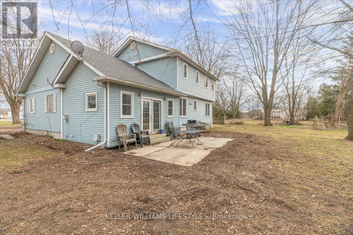 2752 Longwoods Road, Southwest Middlesex, Ontario  N0L 1M0 - Photo 23 - X11990684