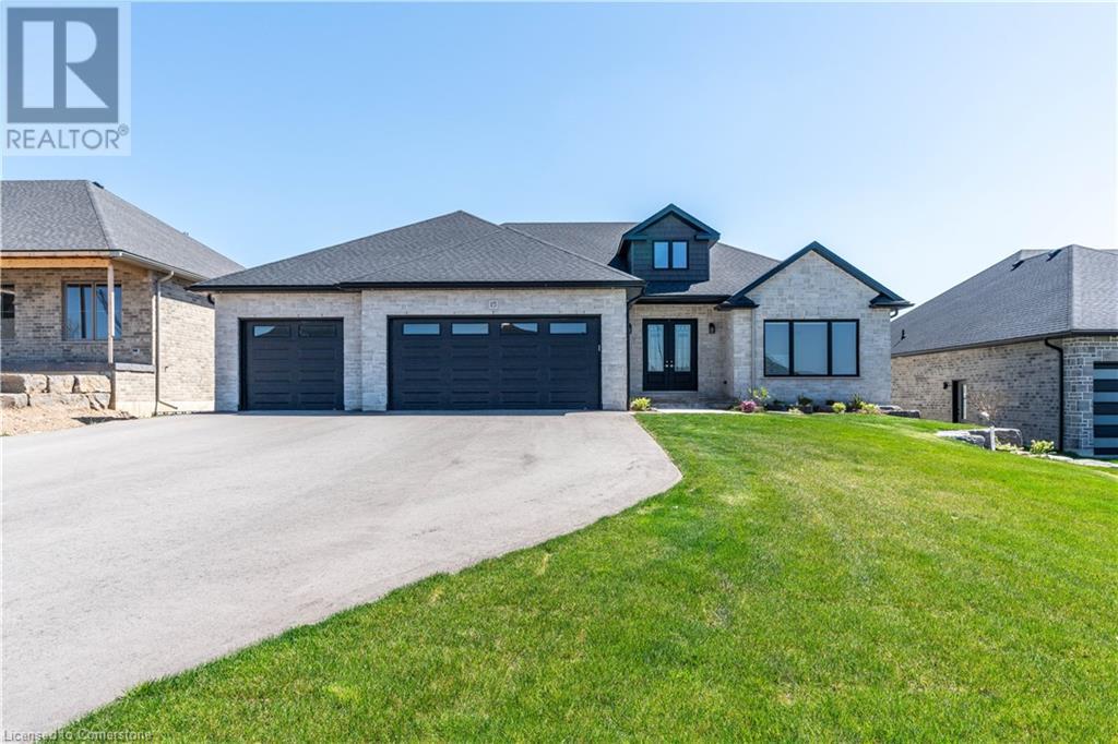Property at 15 HUDSON Drive image 2