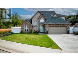 2852 JUNIPER Drive, penticton, British Columbia