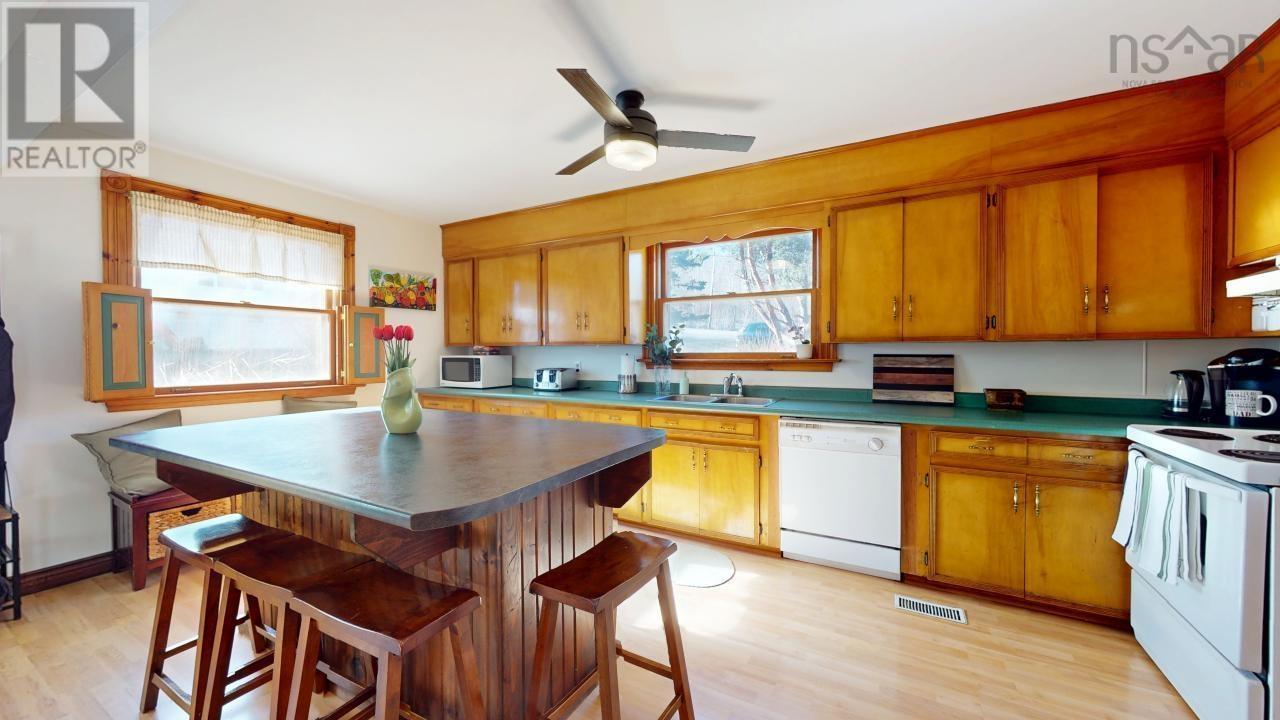 4520 Black Rock Road, Canada Creek, Nova Scotia  B0P 1V0 - Photo 5 - 202505769