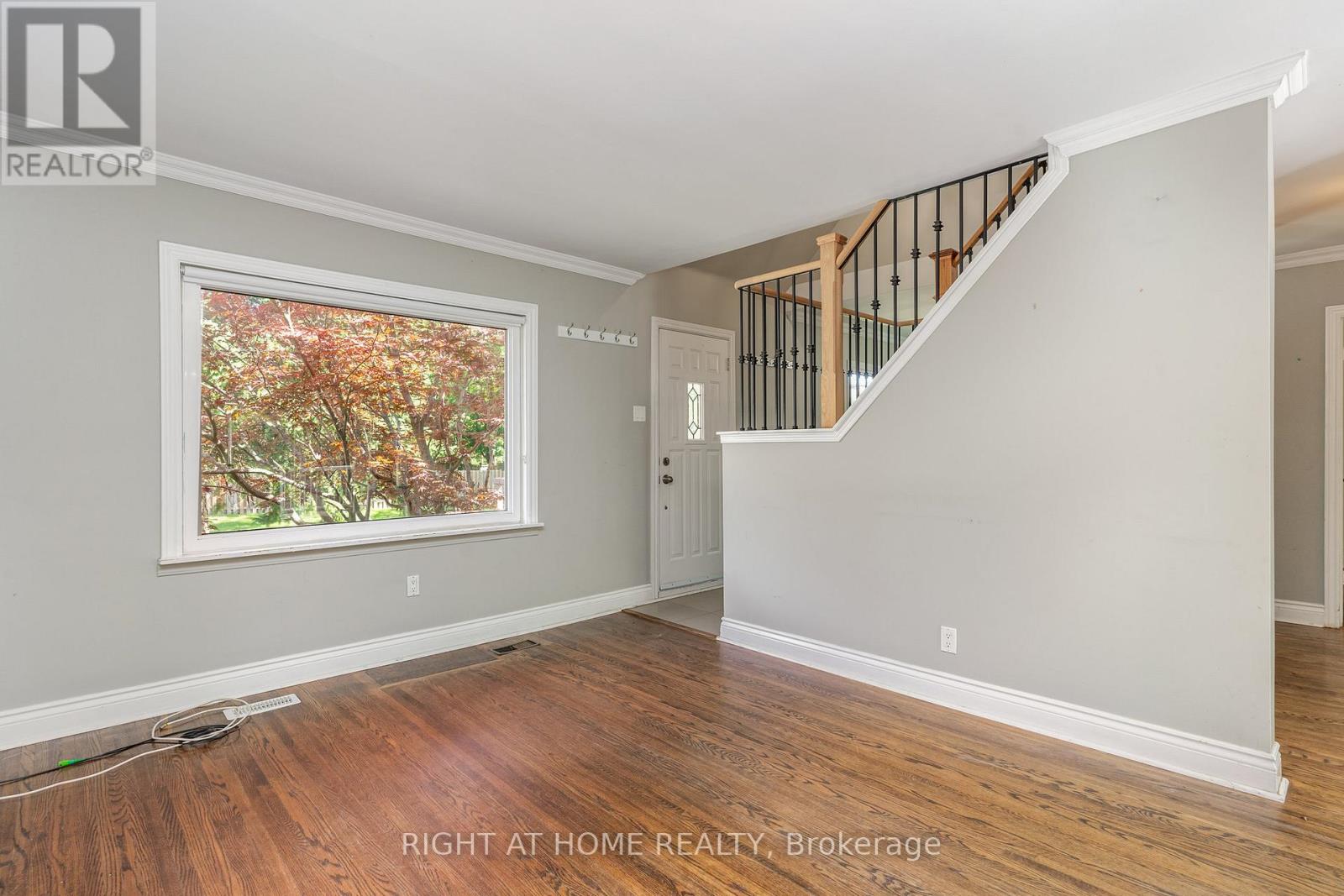 45 Yorkview Drive, Toronto, Ontario  M2N 2R9 - Photo 8 - C12040553