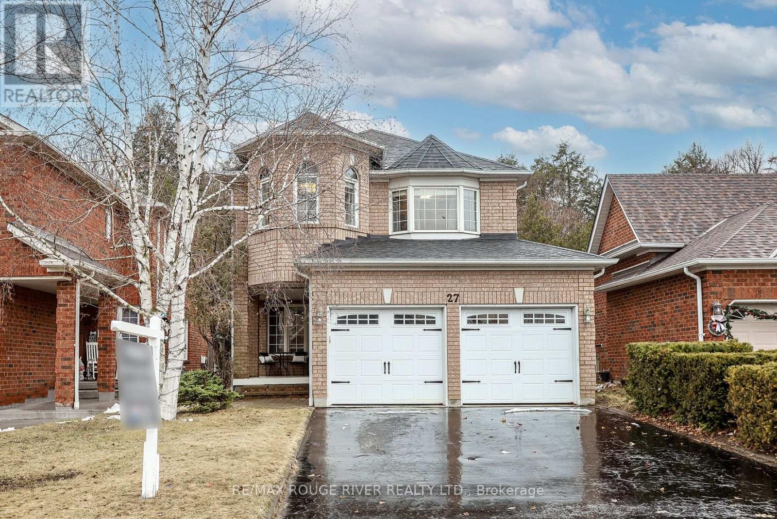 Property at 27 MARKWOOD CRESCENT image 1