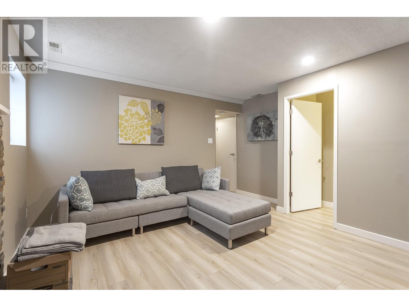 6389 Chatham Street, West Vancouver, British Columbia  V7W 2E1 - Photo 17 - R2981330