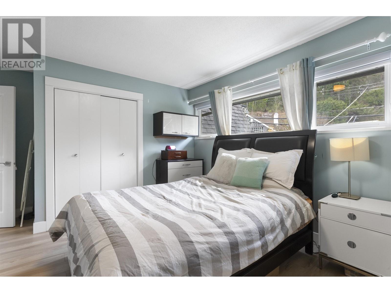6389 Chatham Street, West Vancouver, British Columbia  V7W 2E1 - Photo 13 - R2981330