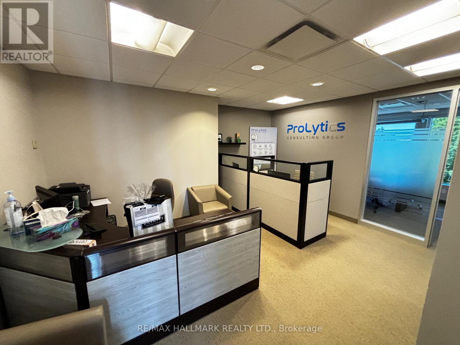 218 - 445 Apple Creek Boulevard, Markham, Ontario  L3R 9X7 - Photo 2 - N12040529