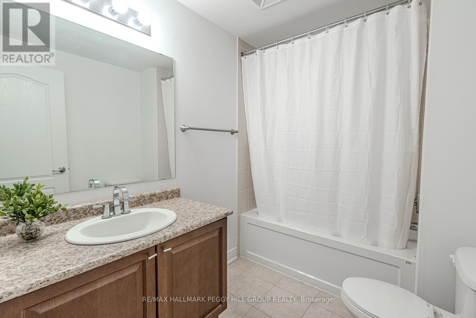 305 - 43 Ferndale Drive S, Barrie (Ardagh), Ontario  L4N 5W6 - Photo 8 - S12040545