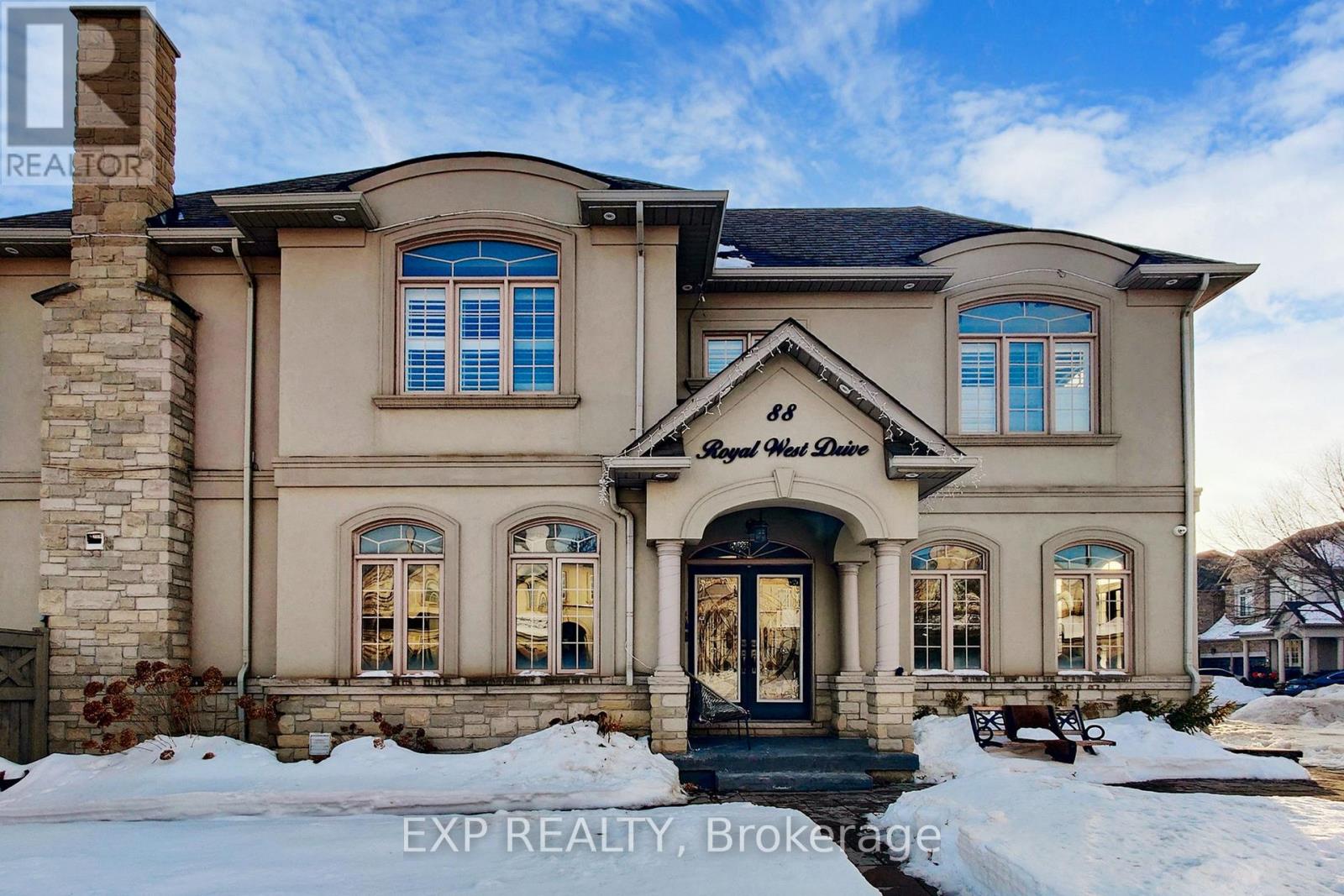 Property at 88 ROYAL WEST DRIVE image 4