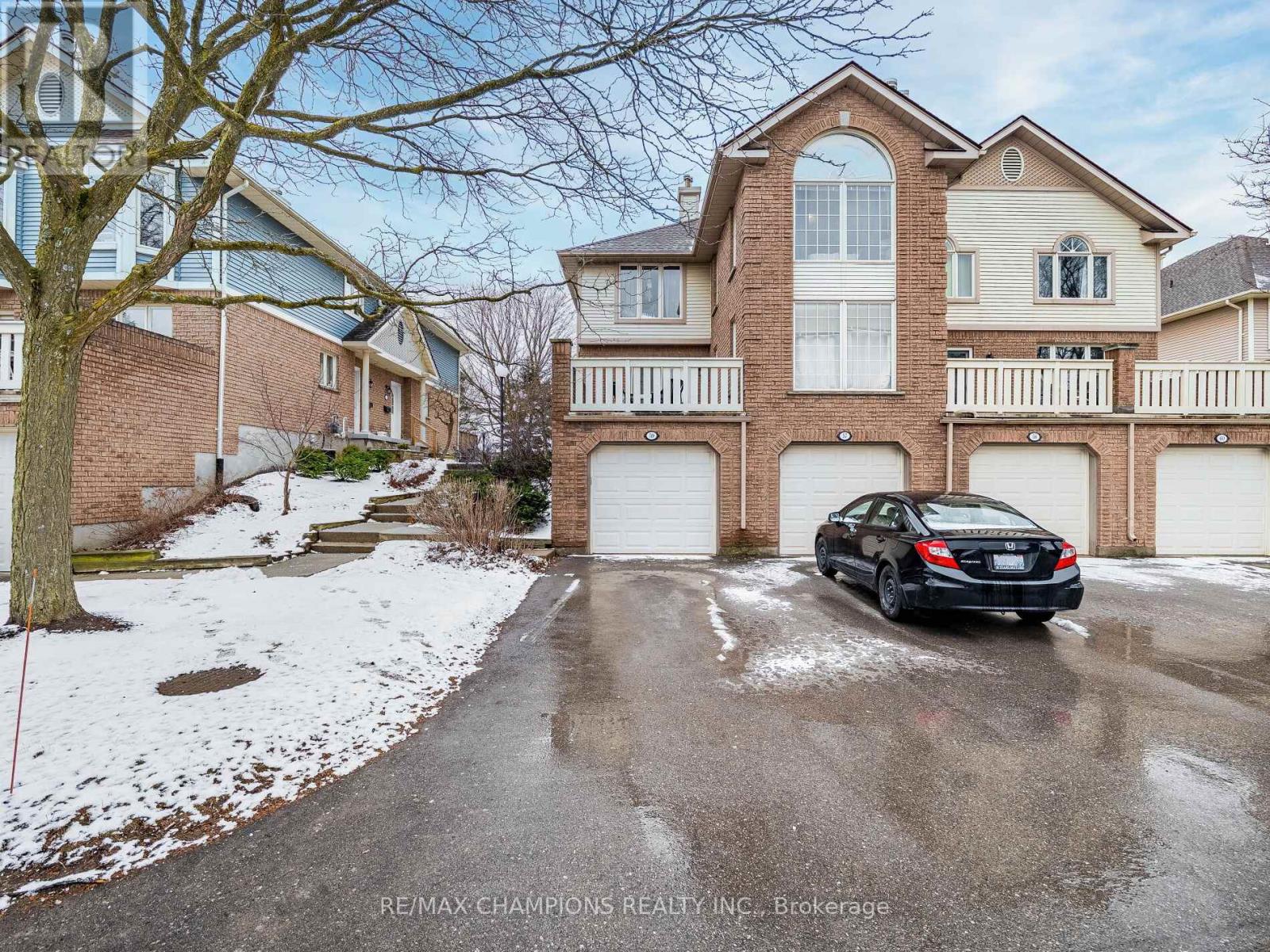 Property at 59 - 941 GORDON STREET image 2