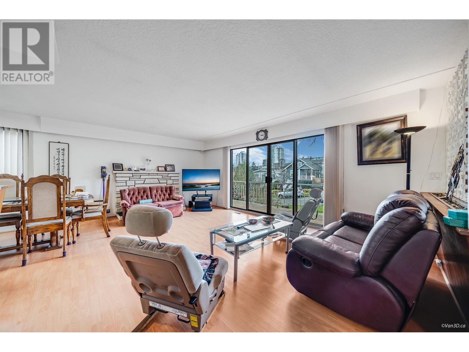 3786 Georgia Street, Burnaby, British Columbia  V5C 2S5 - Photo 2 - R2980778