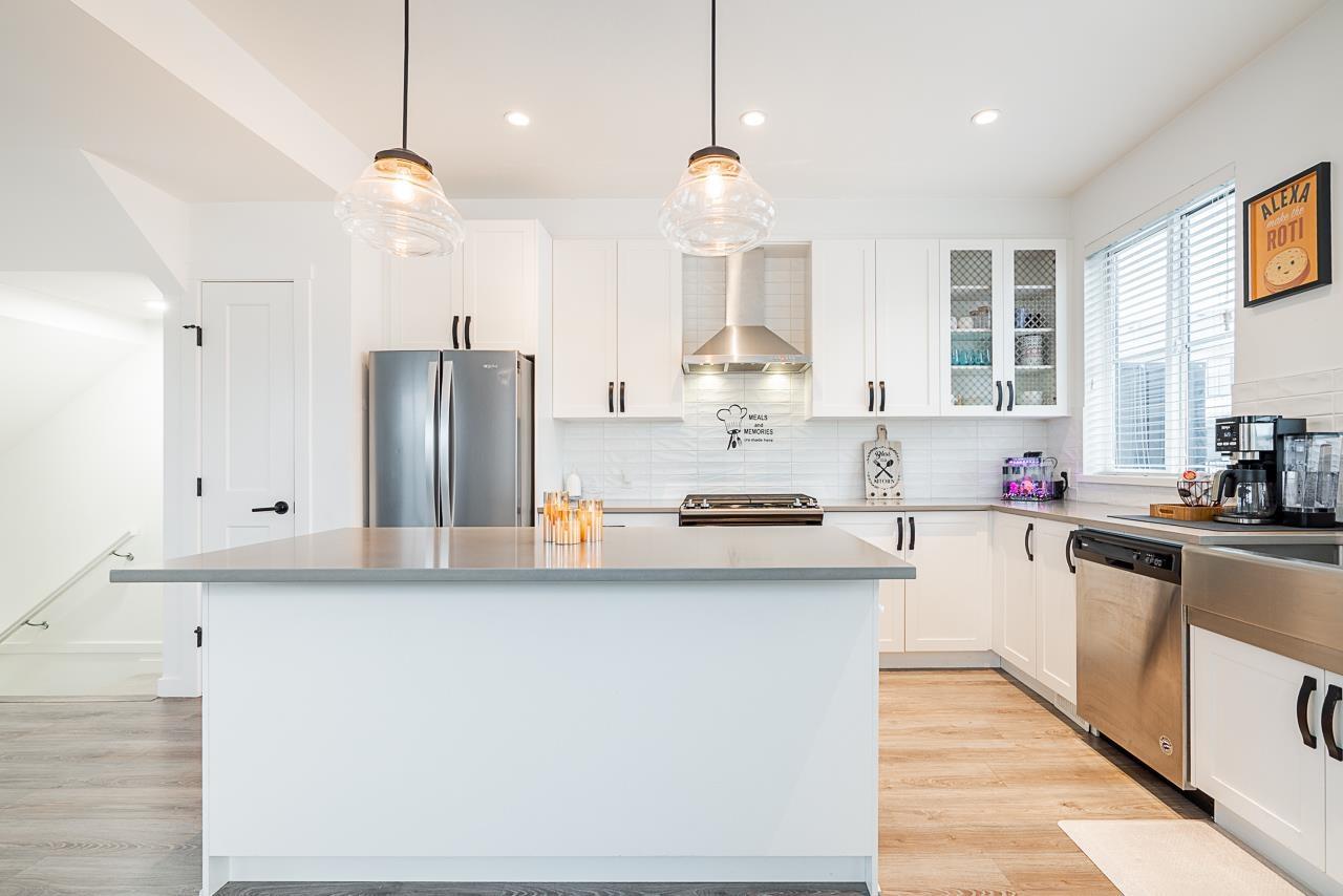 26 5945 176a Street, Surrey, British Columbia  V3S 0A2 - Photo 5 - R2980982