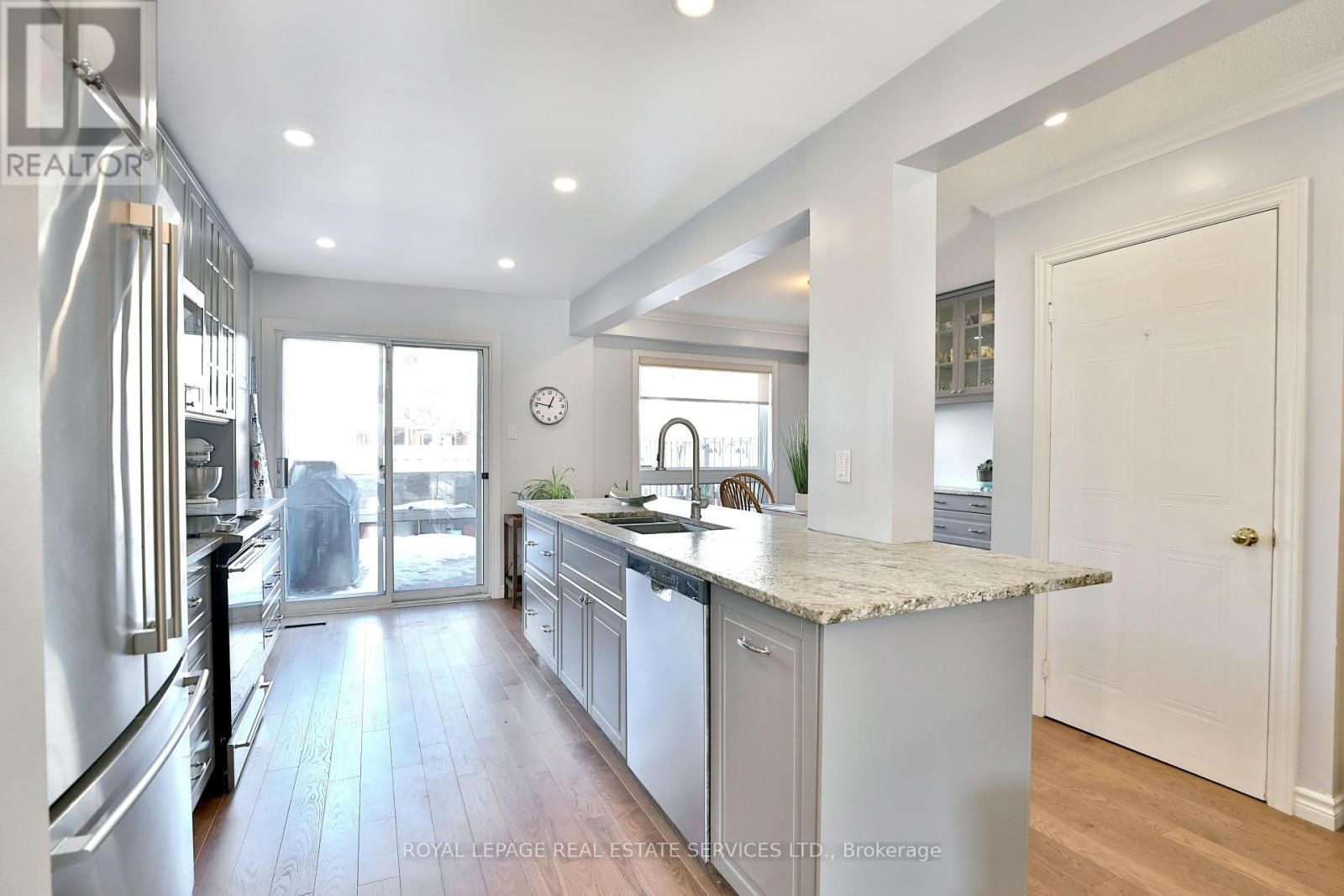 Property at 19 - 2350 GRAND RAVINE DRIVE image 5