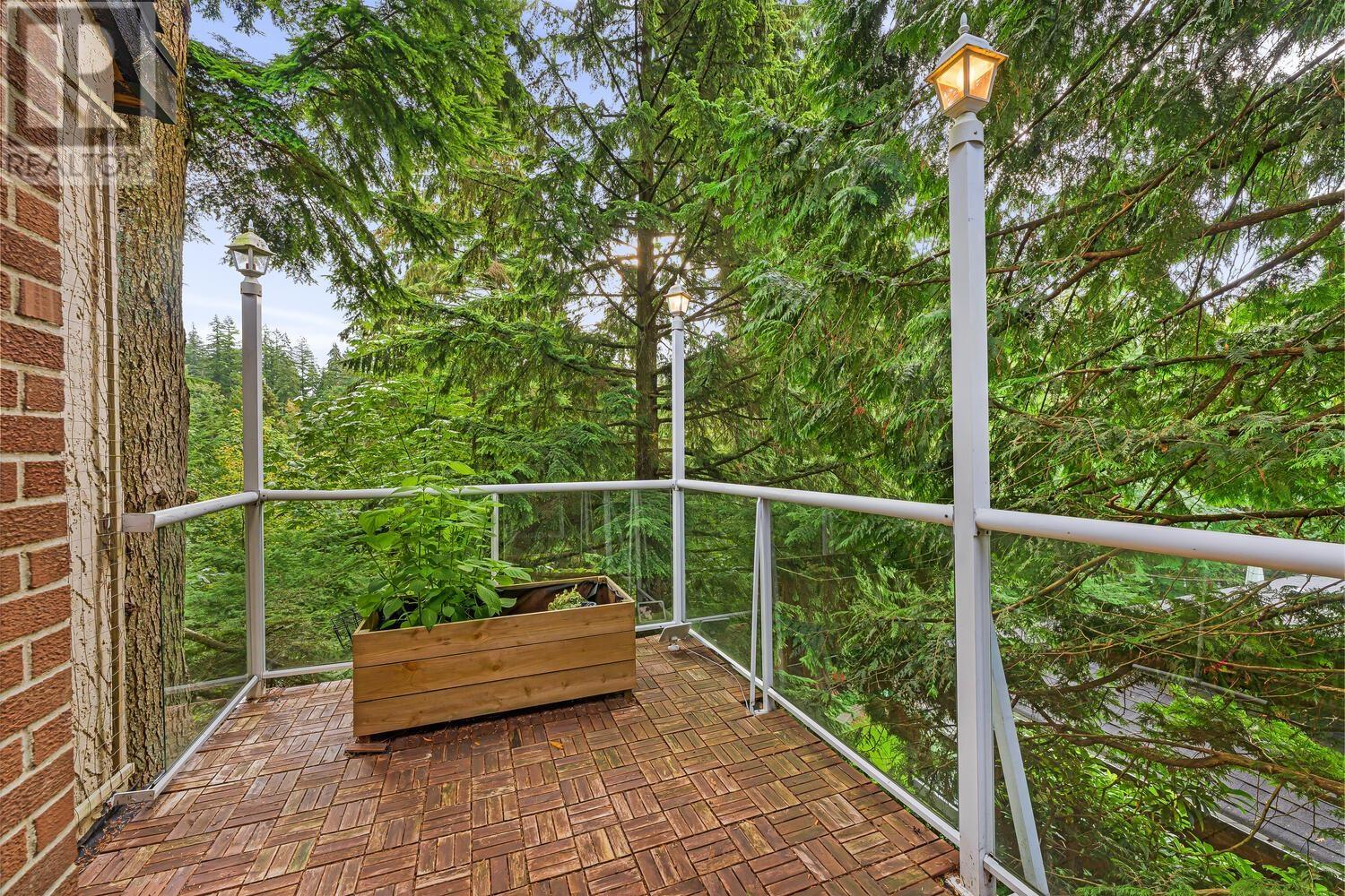 1351 Charter Hill Drive, Coquitlam, British Columbia  V3E 1P1 - Photo 28 - R2964975