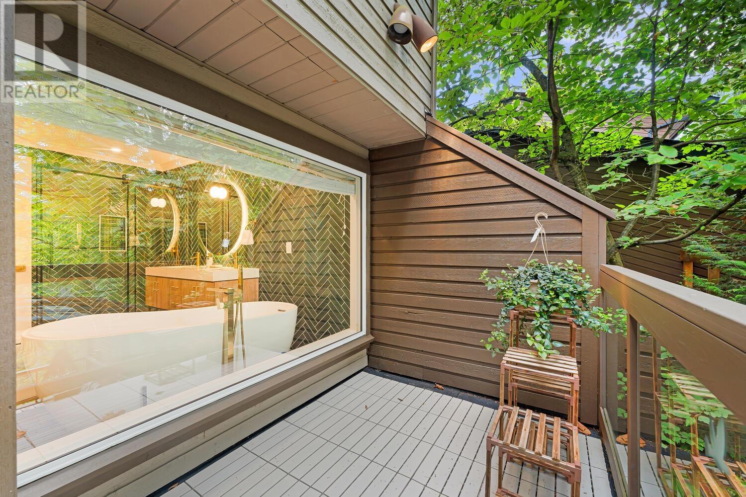 1351 Charter Hill Drive, Coquitlam, British Columbia  V3E 1P1 - Photo 20 - R2964975