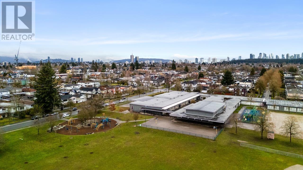 2078 Waverley Avenue, Vancouver, British Columbia  V5P 1R5 - Photo 31 - R2981592