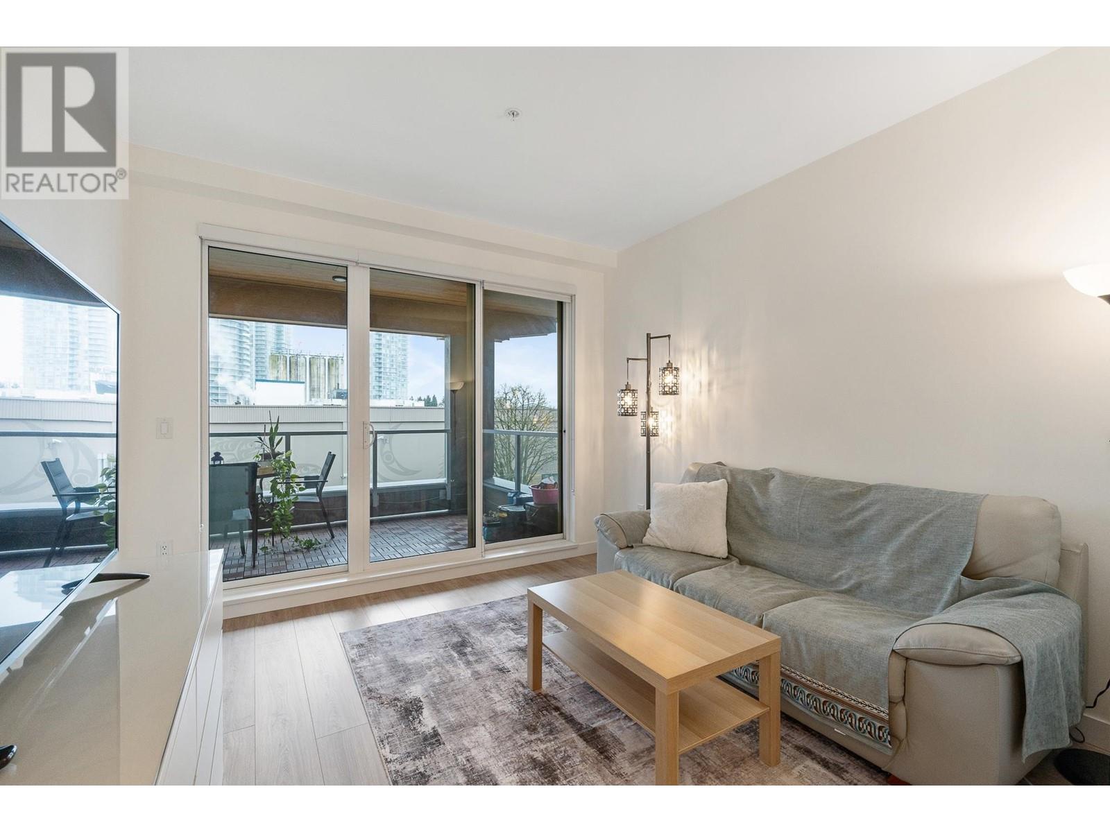 414 7133 14th Avenue, Burnaby, British Columbia  V3N 0H5 - Photo 9 - R2981335