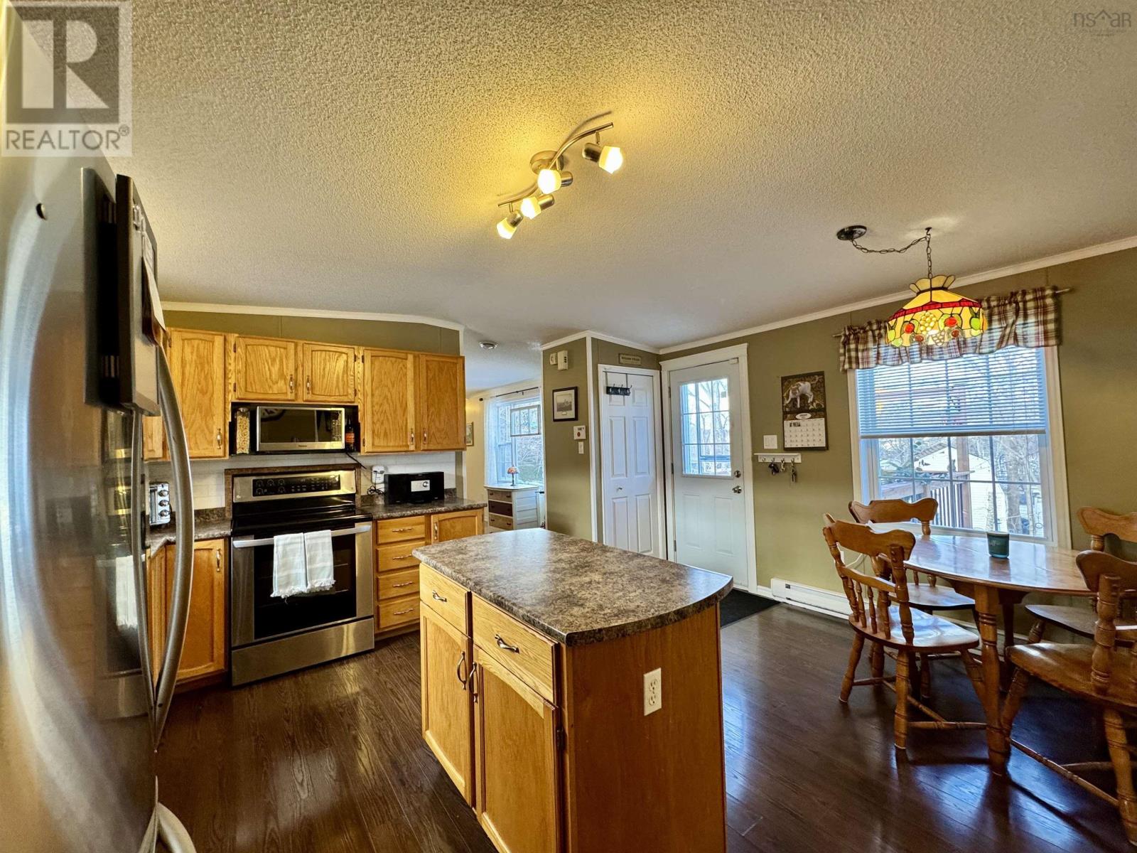 428 Glen Rise Drive, Beaver Bank, Nova Scotia  B4E 1M3 - Photo 4 - 202502491