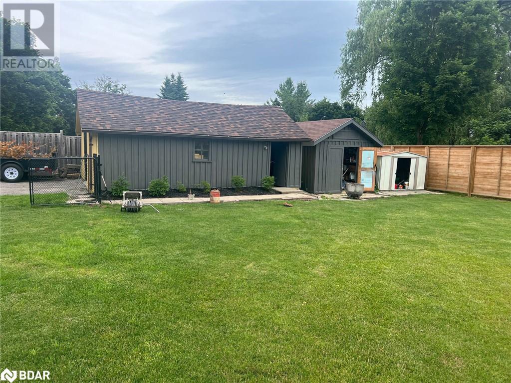 26 Edward St Street W, Creemore, Ontario  L0M 1G0 - Photo 35 - 40696117