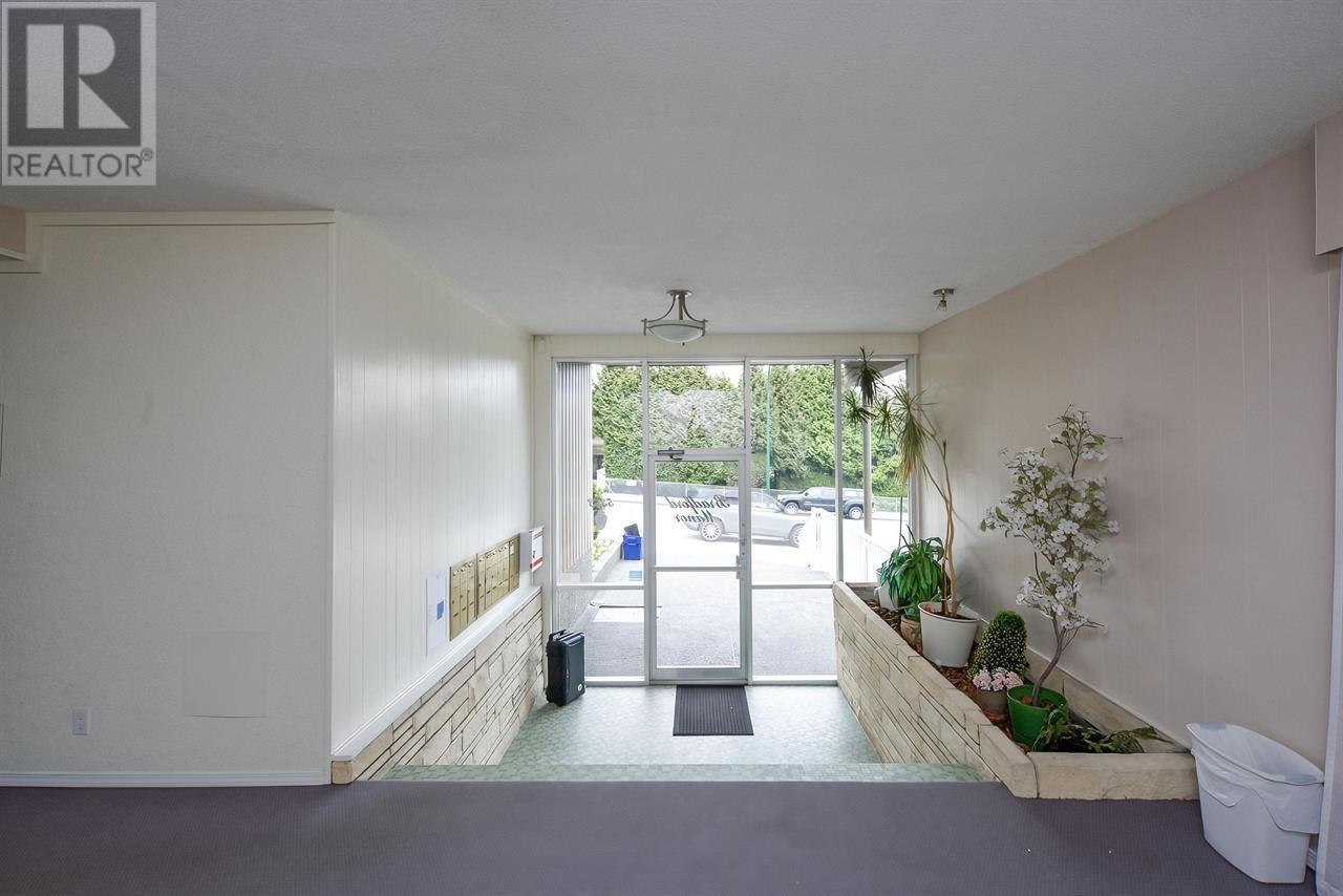 5353 Hastings Street, Burnaby, British Columbia  V5B 1P9 - Photo 3 - C8067811