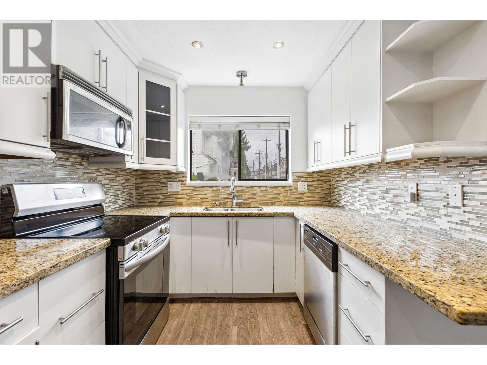 311 St. Andrews Avenue, North Vancouver, British Columbia  V7L 4P5 - Photo 7 - R2981729