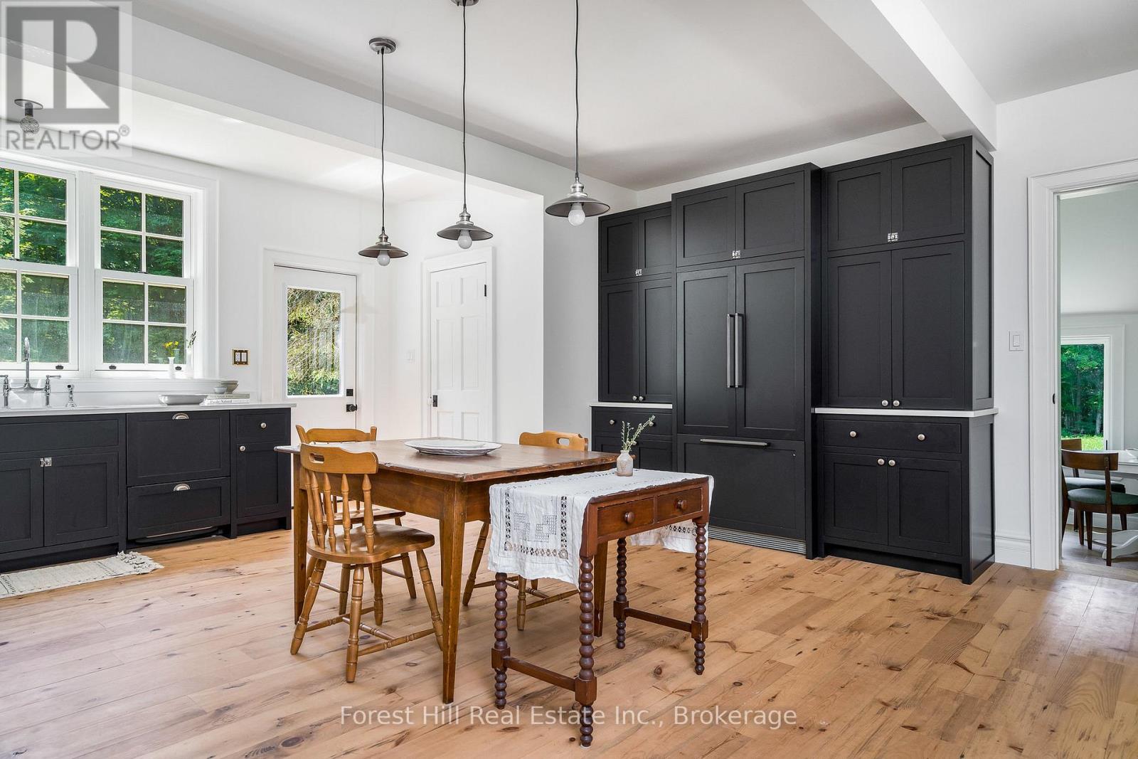 555262 6th Line, Blue Mountains, Ontario  N0H 2E0 - Photo 4 - X11997631